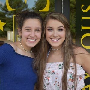 Meet your Posher, Libby